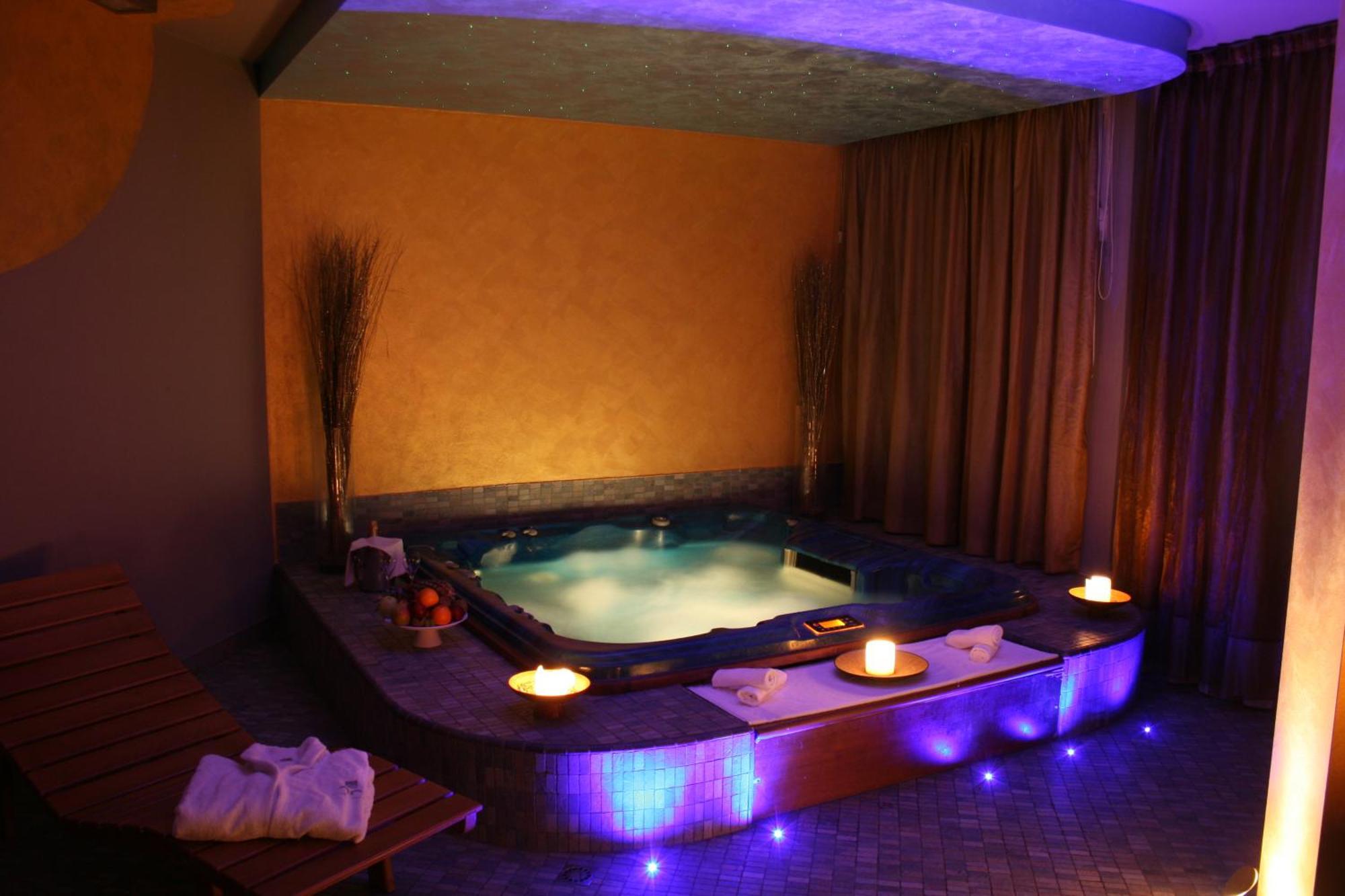 Hotel San Martino Darfo Boario Terme Bagian luar foto
