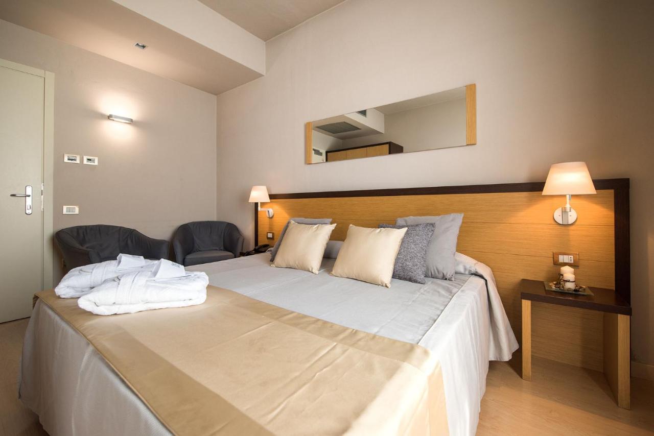 Hotel San Martino Darfo Boario Terme Bagian luar foto